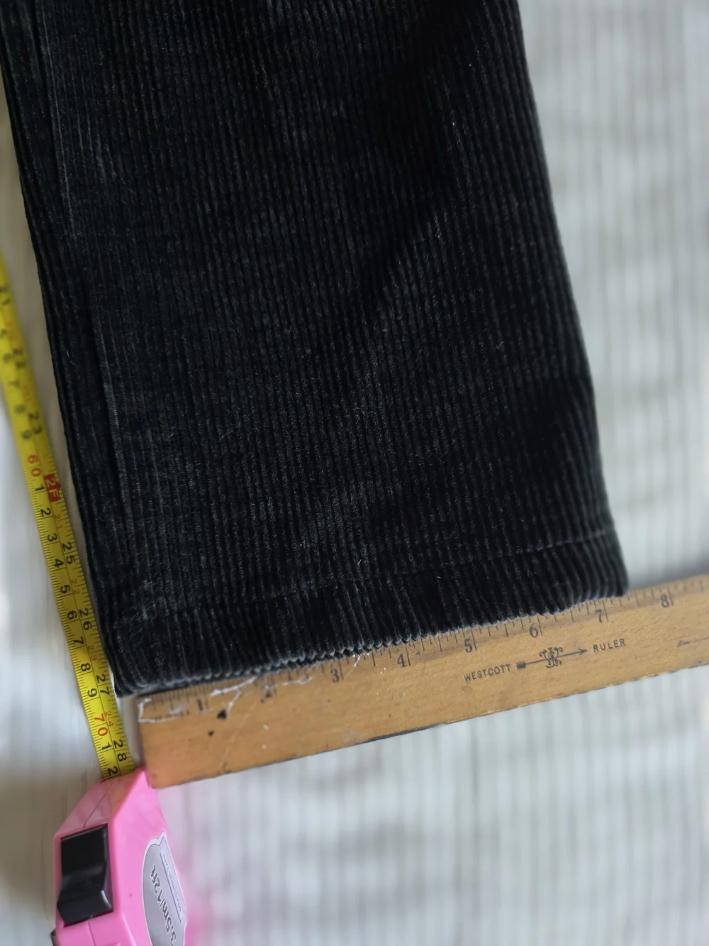 Levi's Plaid Black Brown XX Chino Relaxed Corduroy Straight-Leg Pants